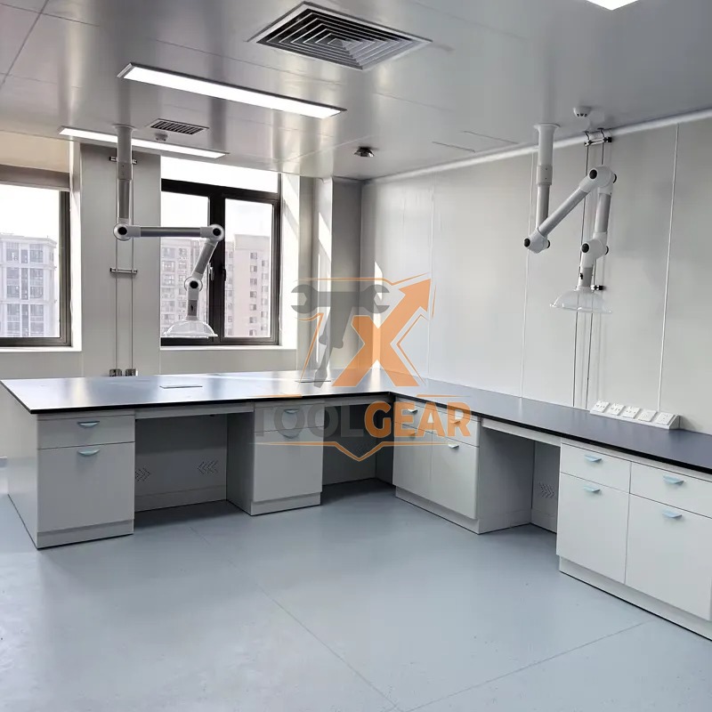 طاولات عمل فولاذية عالية الجود - مراجعة Medical Lab Furniture وسعره